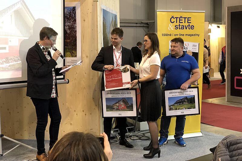 for-wood-2019-vyhlaseni-ankety-drevostavba-roku-2019-vitez-kategorie-masivni-drevostavby-ok-pyrus