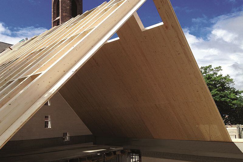 drevostavba-clt-panely-z-verstveneho-masivniho-dreva-konstrukce-strechy