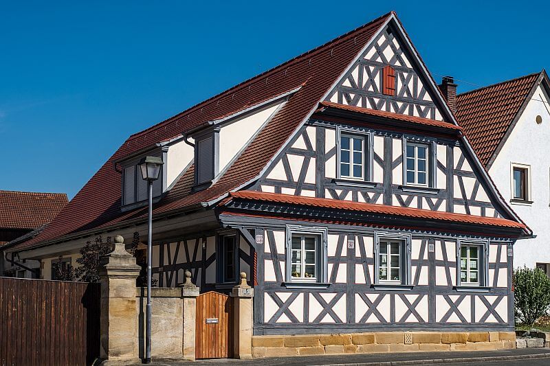 hrazdena-drevostavba-exterier