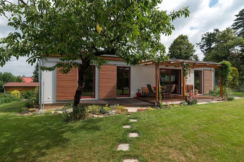 DrevoaStavby.cz | Přízemní bungalov na klidné stáří ATRIUM s.r.o. DrevoaStavby.cz | Přízemní bungalov na klidné stáří ATRIUM s.r.o.
