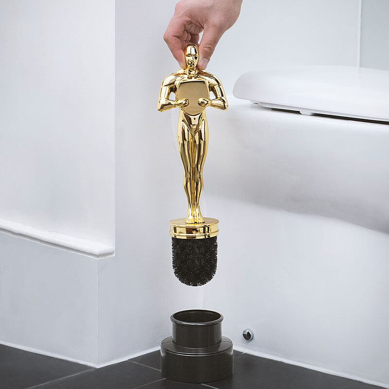 koupelna-plastova-soska-oskar-zachodova-stetka