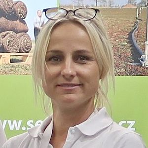 hana-kocmanova-sedum-top