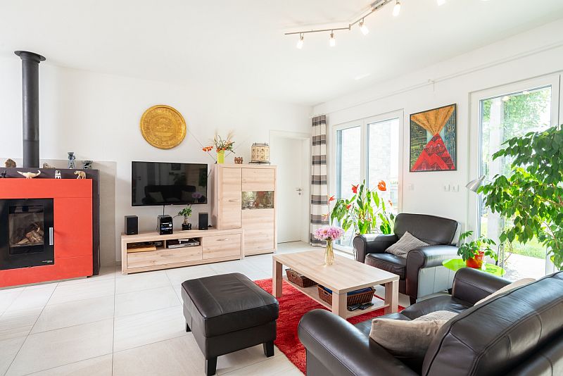 navsteva-drevostavby-obavy-jsou-zbytecne-interier-obyvaci-pokoj