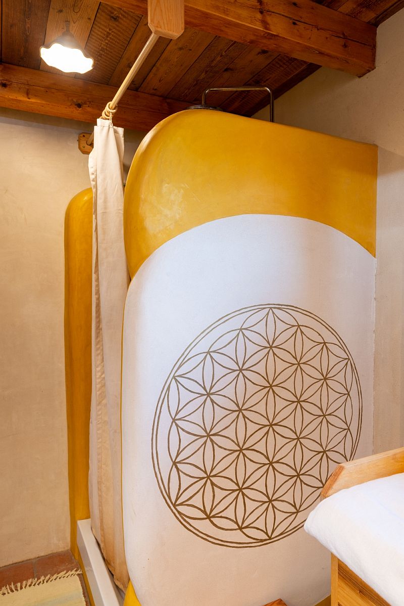 navsteva-drevostavby-podle-vlastni-sablony-interier-koupelna-sprchovy-kout