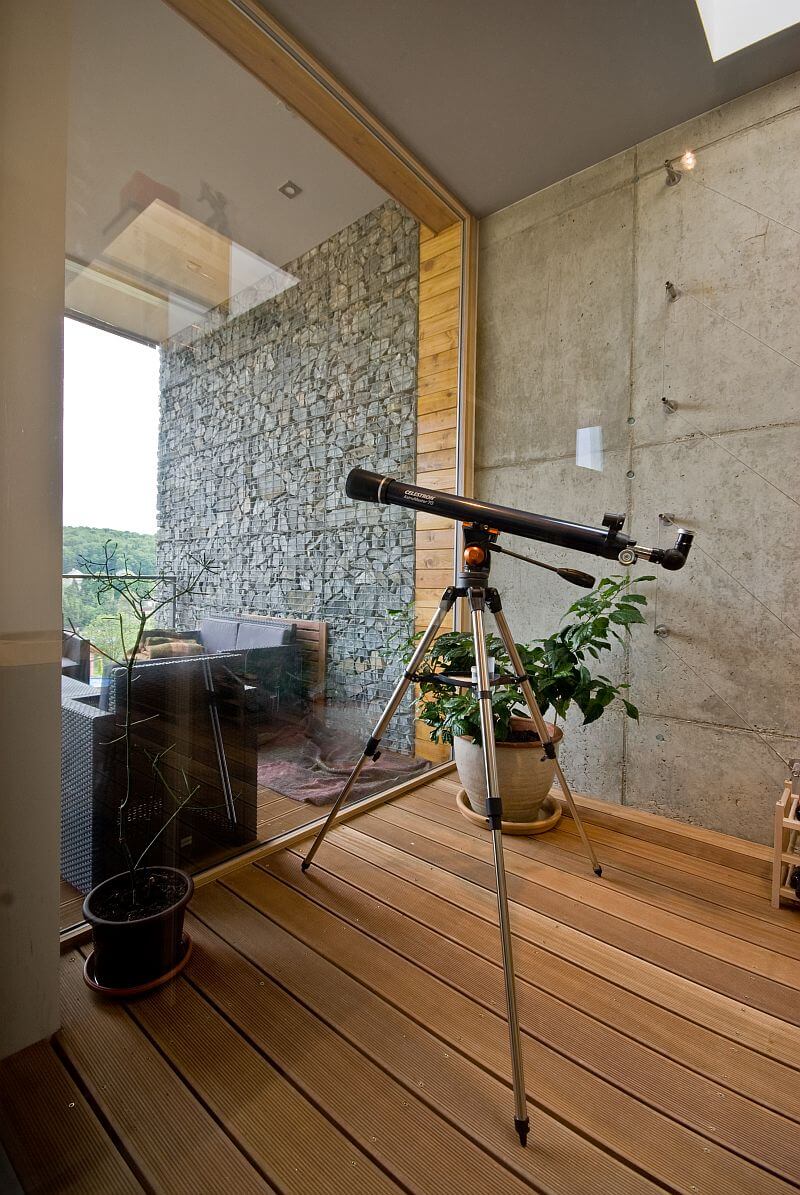 navsteva-drevostavby-velkorysy-vyminek-interier-proskleni-hvezdarsky-dalekohled