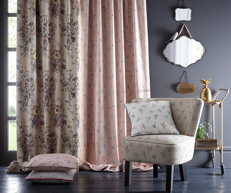 textilie-v-interier-monika-armchair-in-hummingbird-linen-by-oasis-home-lifestyle