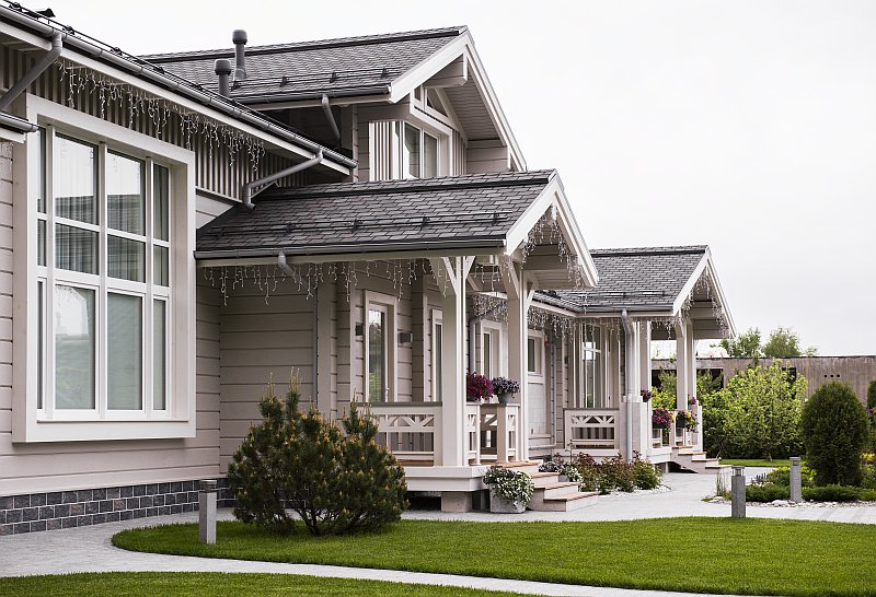 moderni-ruske-panstvi-venkovska-drevostavba-studio-idea-bo-exterier-8