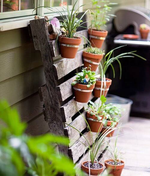 vertikalni-zahradna-z-europalety