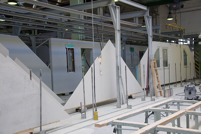 panelova-montovana-drevostavba-vyrobni-zavod