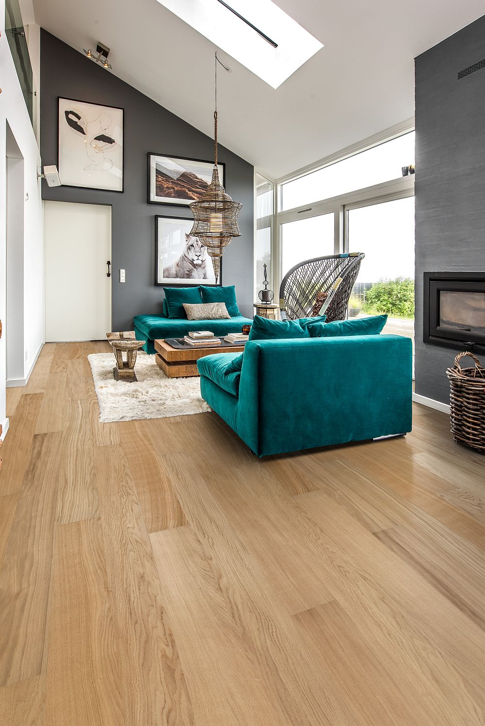 moderni-interier-drevena-podlaha-kpp-oak-tower