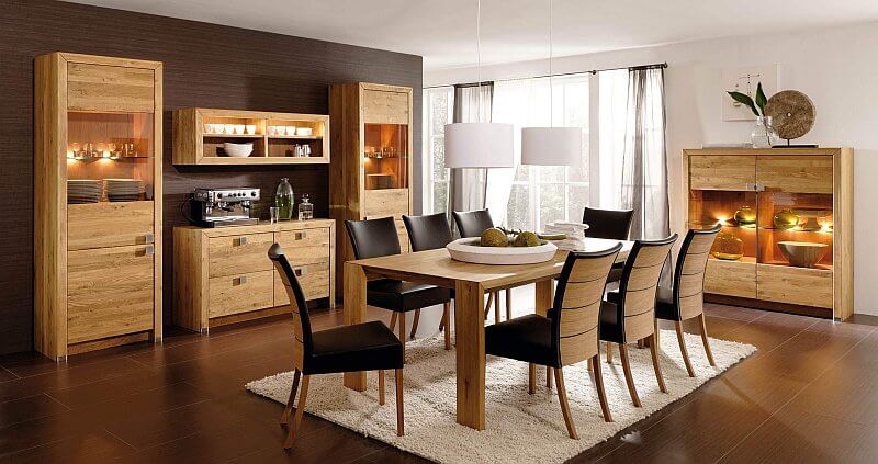 dreveny-nabytek-z-masivu-interier-jidelna-dreveny-jidelni-stul-drevene-skrine-asteiche-deppe