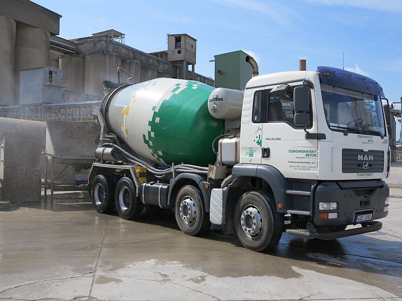 ceskomoravsky-beton-doprava-betonu