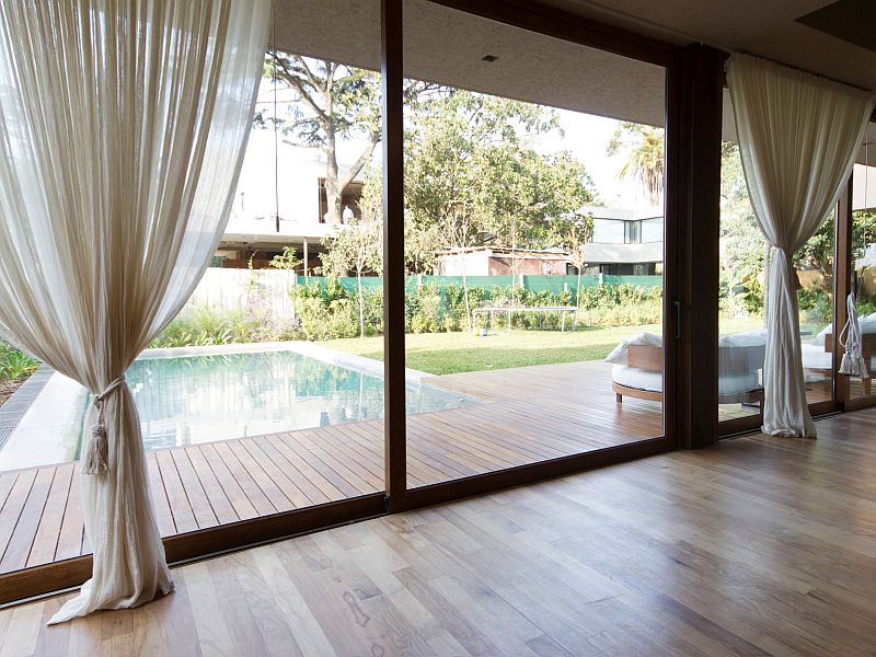 hs-portal-velkoformatove-posuvne-dvere-interier-3