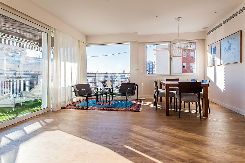 hs-portal-velkoformatove-posuvne-dvere-interier-4