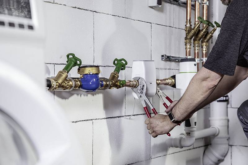 re-guard-prevence-uniku-vody-v-objektu-rehau-instalace-zarizeni