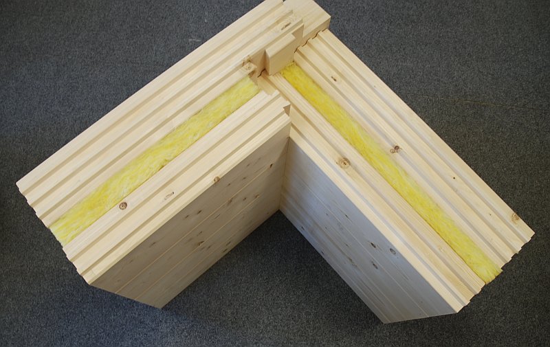 roubena-doustena-z-masivniho-suseneho-lepeneho-dreva-s-vlozenou-tepelnou-izolaci-z-mineralni-vlny