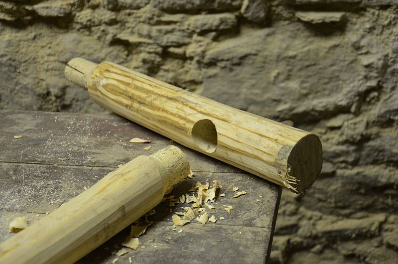 roubeny-nabytek-hotovy-cep-a-dlab