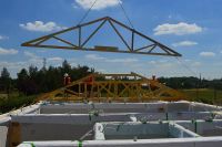 thumb haas-fertigbau-panelova-drevostavba-montaz-3