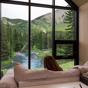 the-mono-venom-mountain-a-nahled