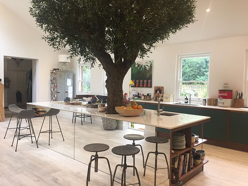 interier-kuchyne-prirodni-materialy-remeslne-zpracovani-sola-kitchens