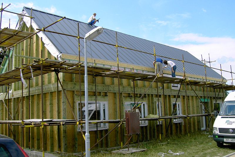 two-by-four-sloupkova-konstrukce-prubeh realizace-4