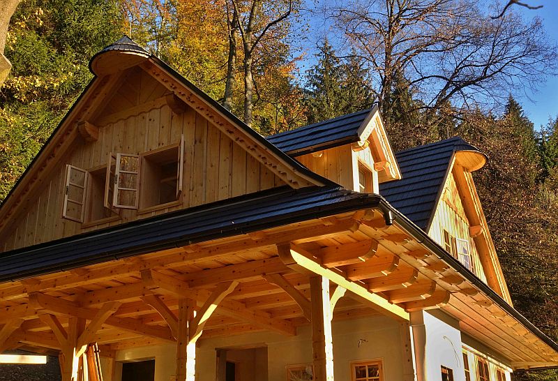 zdobeni-roubenych-staveb