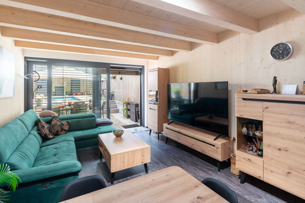 5 drevena-pristavba-k-domu