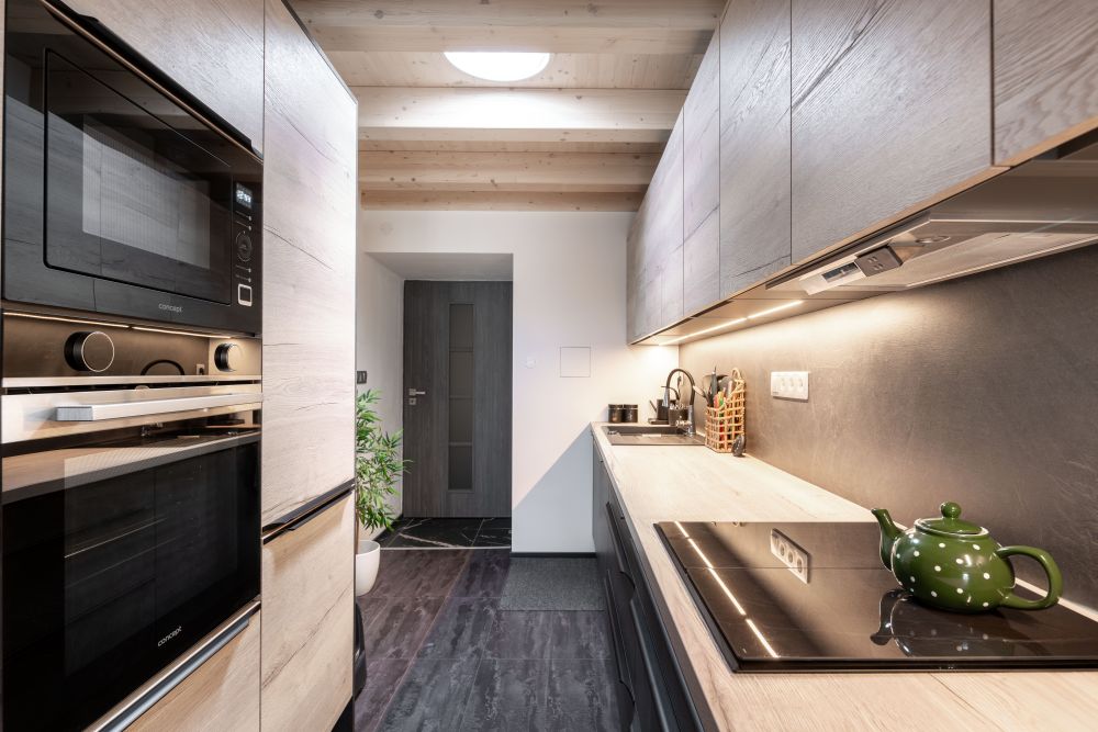 7 drevena-pristavba-k-domu