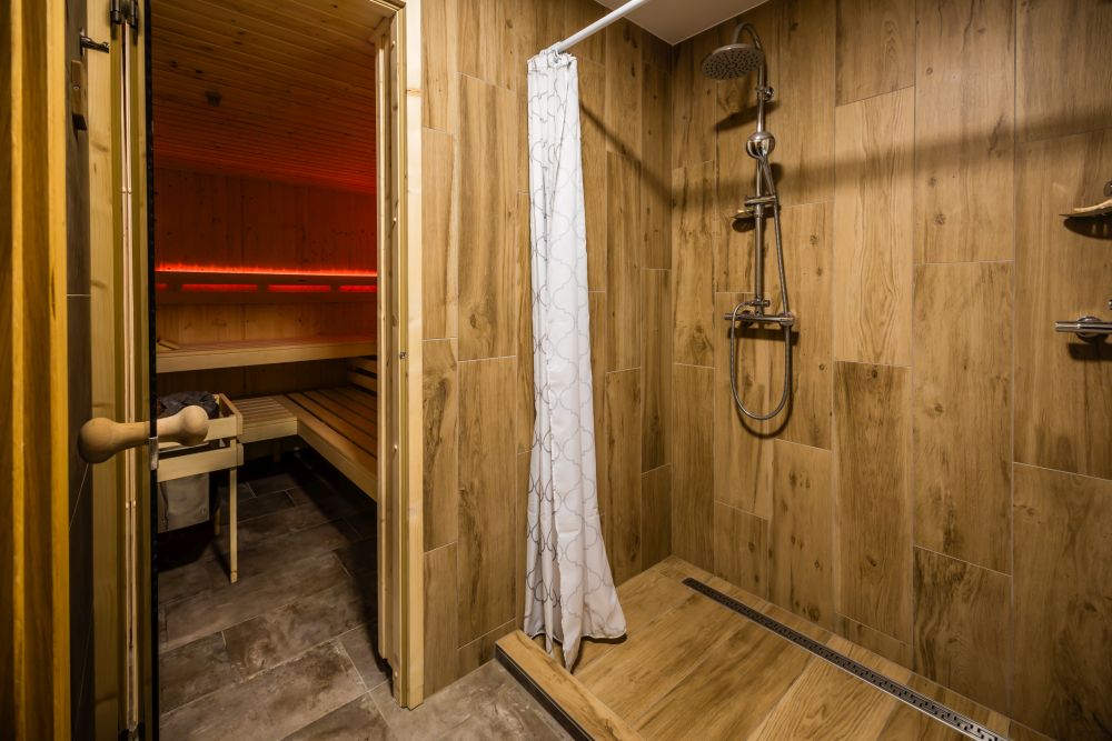 06 240608_EvkaNeuman_Goldstein.Branna_big_00106