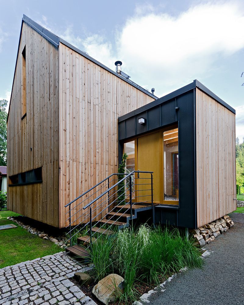 chata-pro-celorocni-bydleni-skalice-prodesi-domesi-exterier-vchod