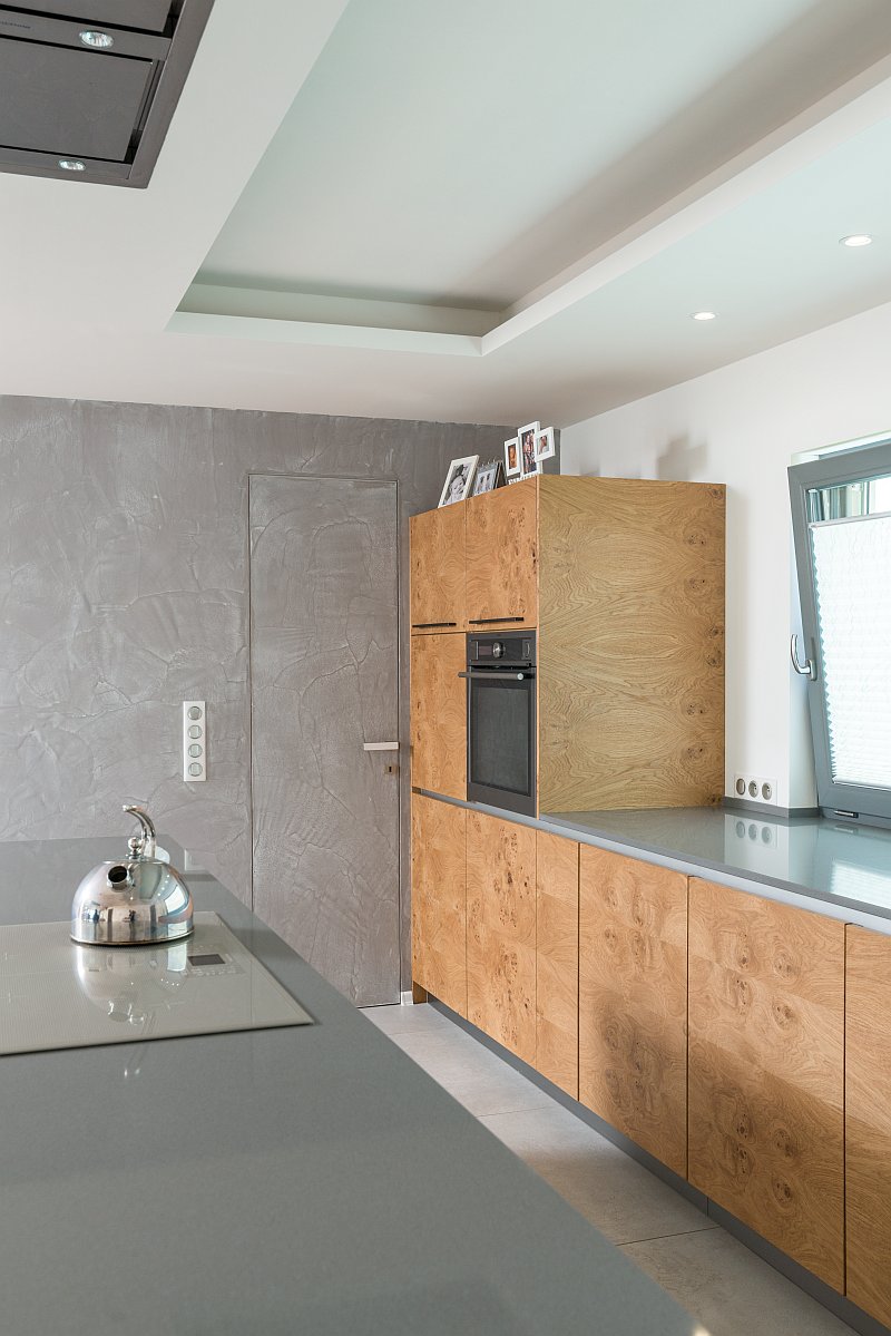 drevostavba-podle-feng-suej-lucern-interier-kuchyne