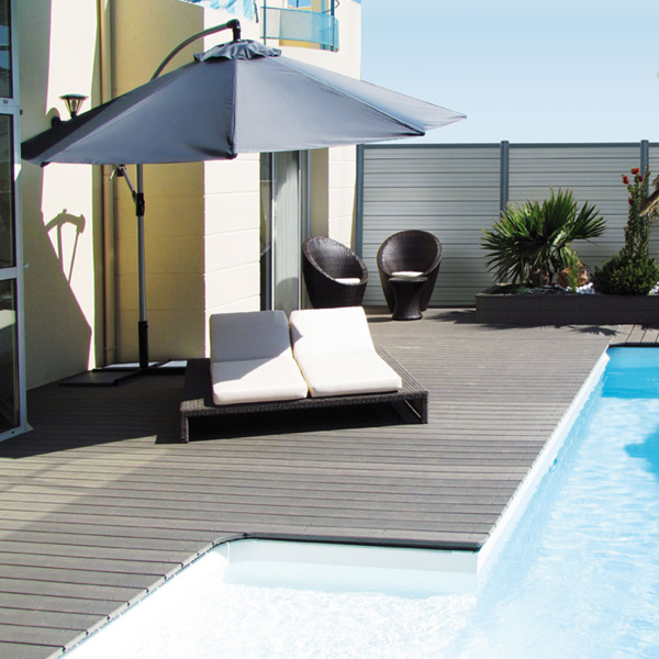 WOODPLASTIC: <small>Krásná terasa bez námahy </small>